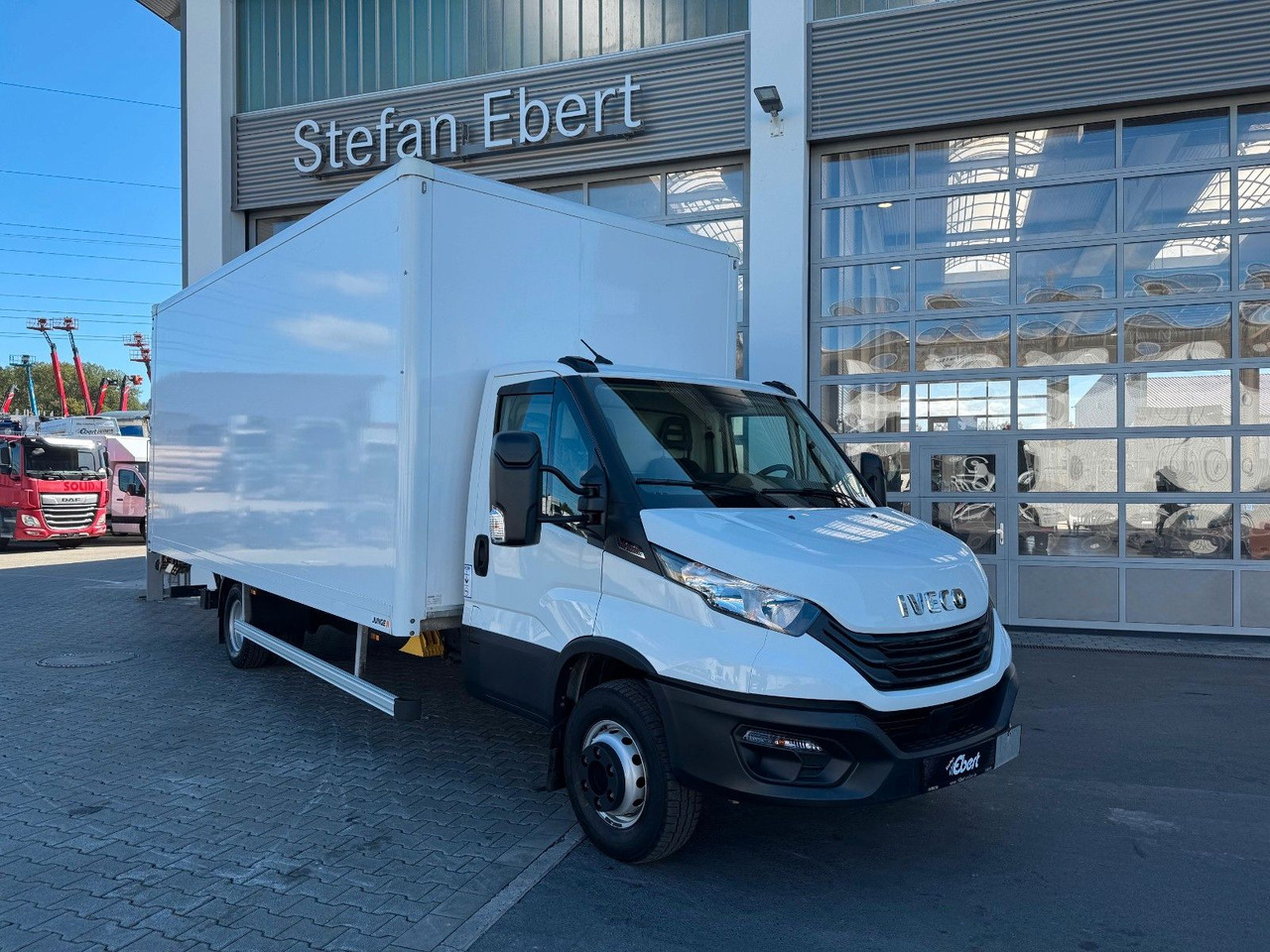 Iveco Daily 70C18 A8 *Koffer*LBW*Automatik* - Επαγγελματικό αυτοκίνητο κόφα: φωτογραφία 1 Iveco Daily 70C18 A8 *Koffer*LBW*Automatik* - Επαγγελματικό αυτοκίνητο κόφα: φωτογραφία 1