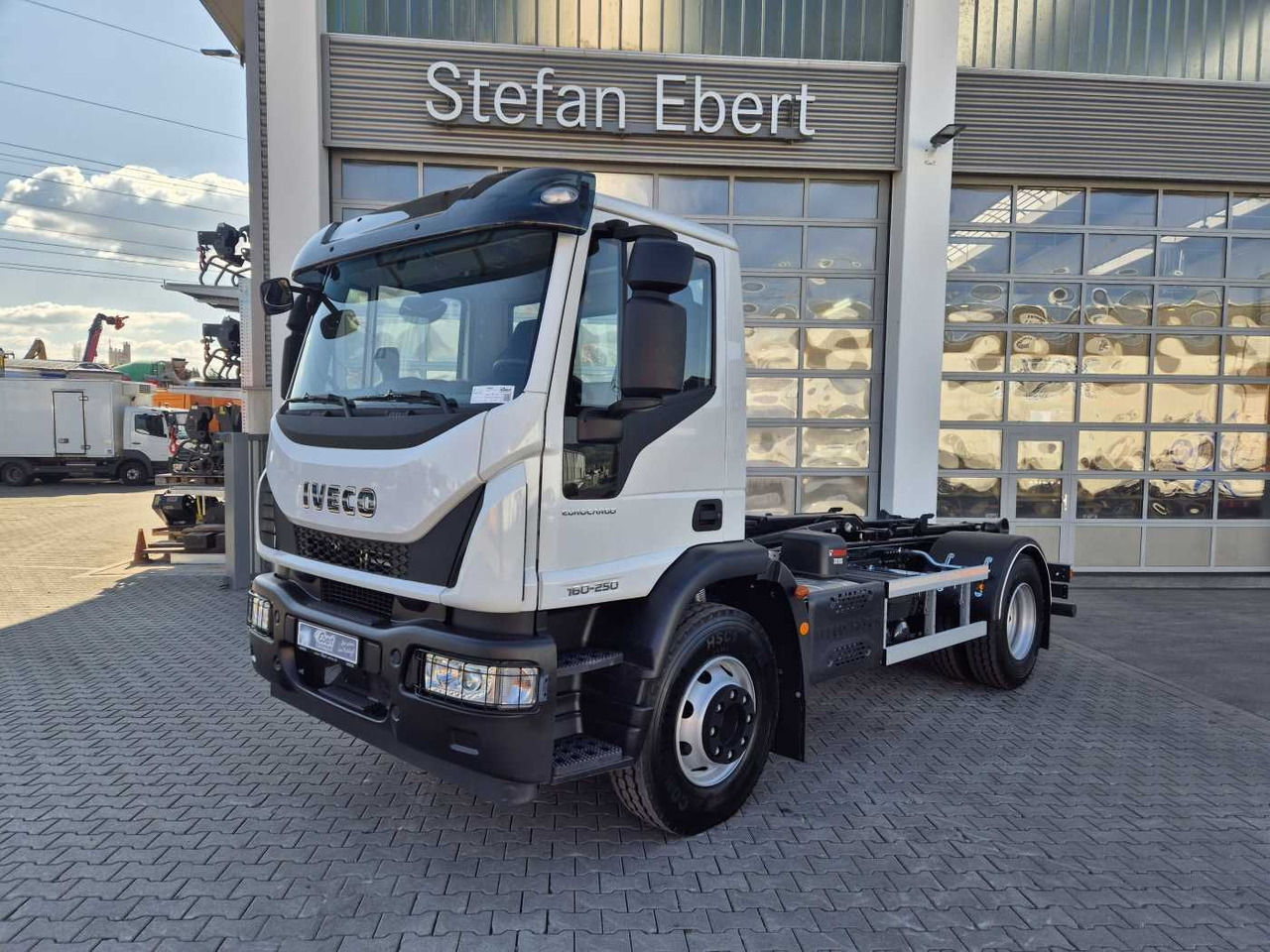 Iveco Eurocargo ML160E25/P HIAB Multilift XR10S4150 - Φορτηγό φόρτωσης γάντζου: φωτογραφία 2 Iveco Eurocargo ML160E25/P HIAB Multilift XR10S4150 - Φορτηγό φόρτωσης γάντζου: φωτογραφία 2