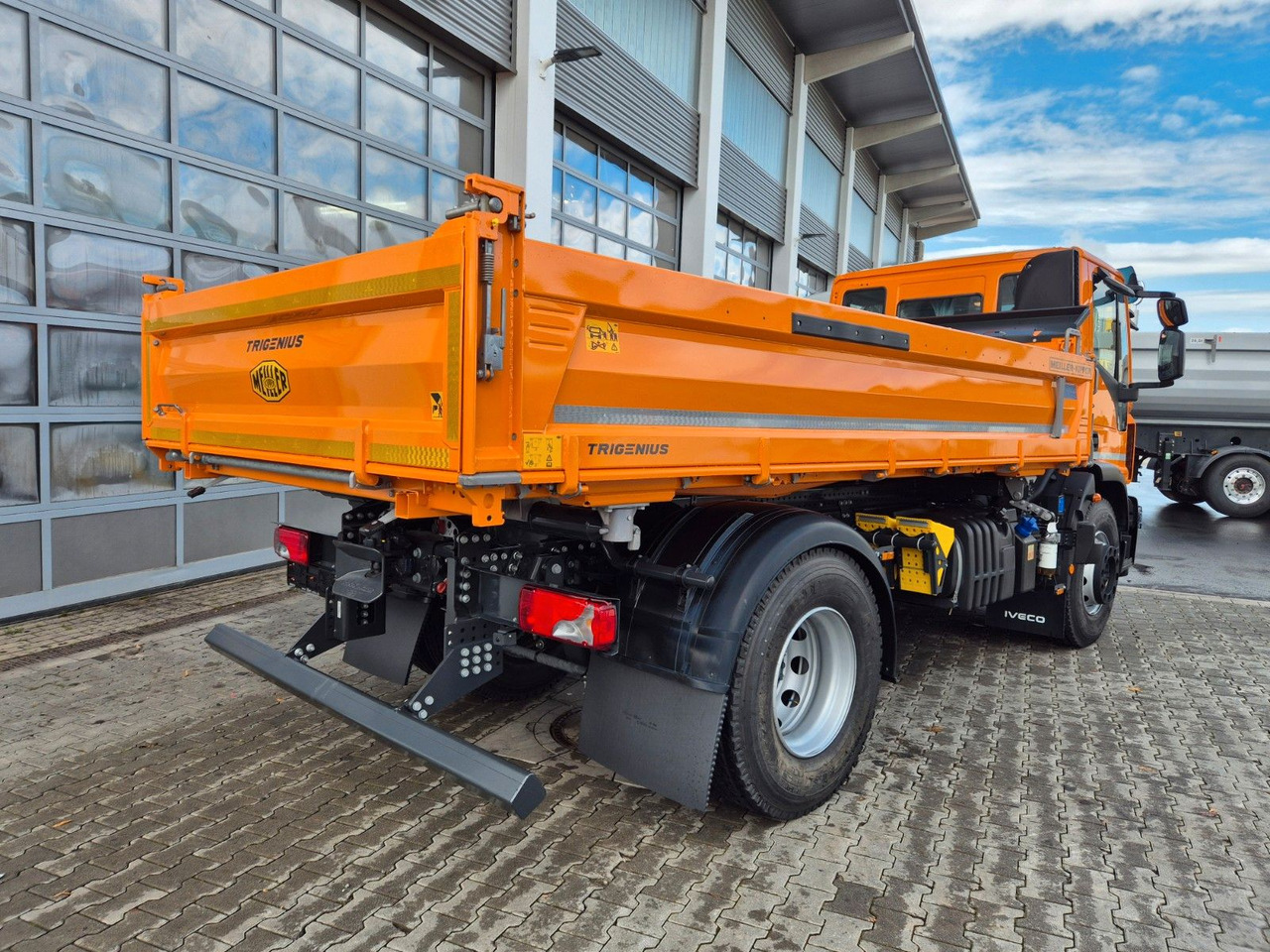 Φορτηγό ανατρεπόμενο Iveco Eurocargo ML180E32K 4x2 Meiller AHK: φωτογραφία 13