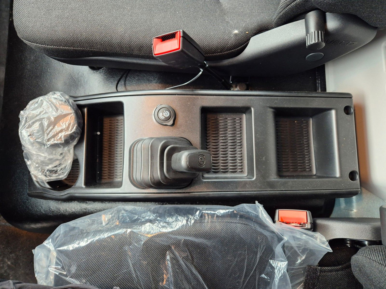 Επαγγελματικό αυτοκίνητο κόφα Iveco Eurocargo ML75E21/P LBW Spoiler 3 Sitze Klima: φωτογραφία 23