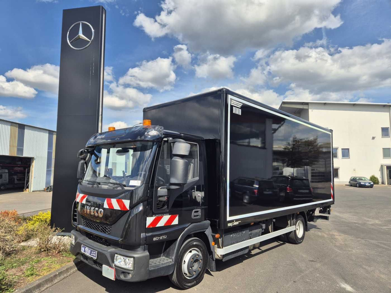 Iveco Eurocargo ML80E21/P LBW Bär 1.500kg 2x AHK - Επαγγελματικό αυτοκίνητο κόφα: φωτογραφία 1 Iveco Eurocargo ML80E21/P LBW Bär 1.500kg 2x AHK - Επαγγελματικό αυτοκίνητο κόφα: φωτογραφία 1