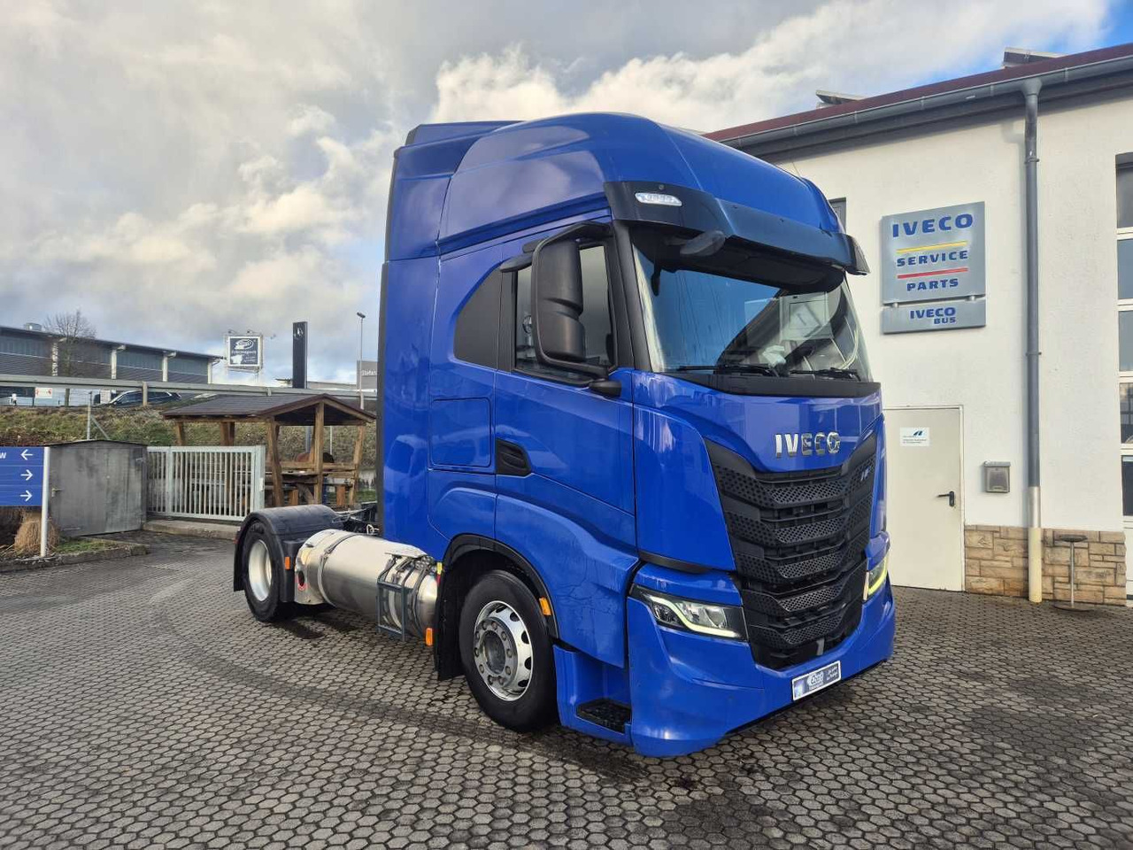 Iveco S-Way 460 NP LNG ACC Intarder Navi - Τράκτορας: φωτογραφία 3 Iveco S-Way 460 NP LNG ACC Intarder Navi - Τράκτορας: φωτογραφία 3