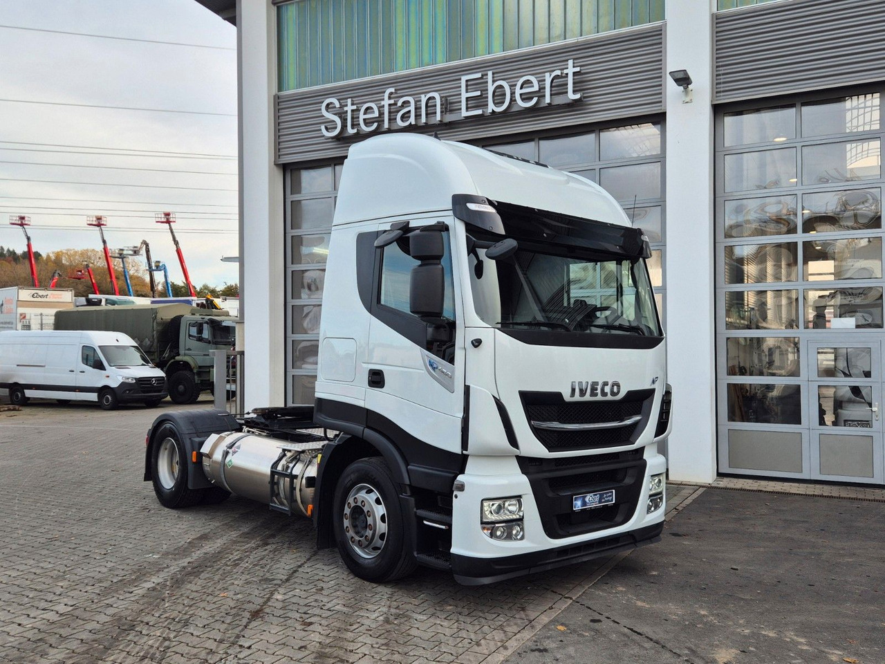 Iveco Stralis 460NP LNG 4x2 3 Stück - Τράκτορας: φωτογραφία 2 Iveco Stralis 460NP LNG 4x2 3 Stück - Τράκτορας: φωτογραφία 2