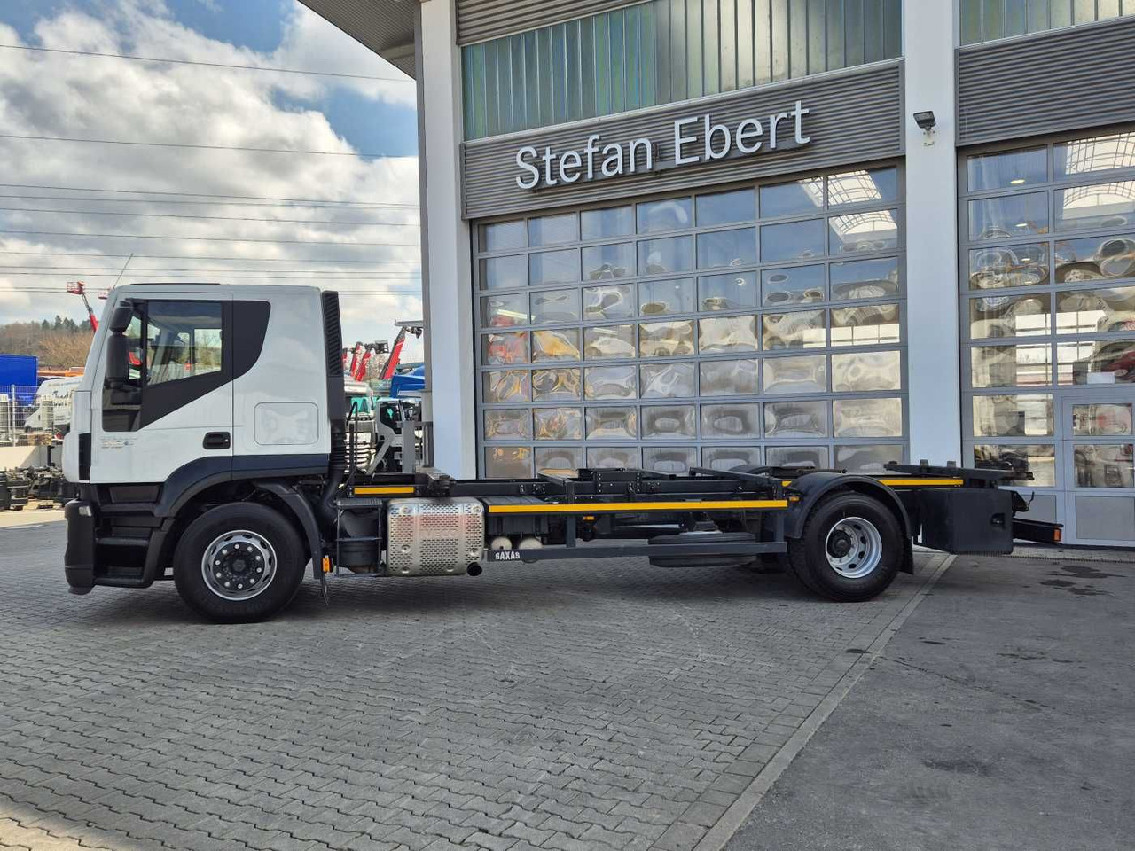 Iveco Stralis AT190S31/P BDF Klima Standh. AHK Bett - Φορτηγό μεταφοράς εμπορευματοκιβωτίων/ Κινητό αμάξωμα: φωτογραφία 5 Iveco Stralis AT190S31/P BDF Klima Standh. AHK Bett - Φορτηγό μεταφοράς εμπορευματοκιβωτίων/ Κινητό αμάξωμα: φωτογραφία 5