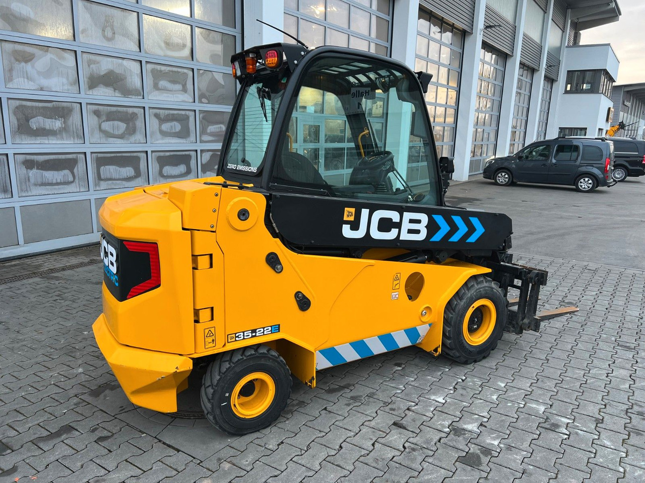 JCB TLT 35-22E Teletruck / nur 131h! / 2022 / SS - Τηλεσκοπικός φορτωτής: φωτογραφία 4 JCB TLT 35-22E Teletruck / nur 131h! / 2022 / SS - Τηλεσκοπικός φορτωτής: φωτογραφία 4