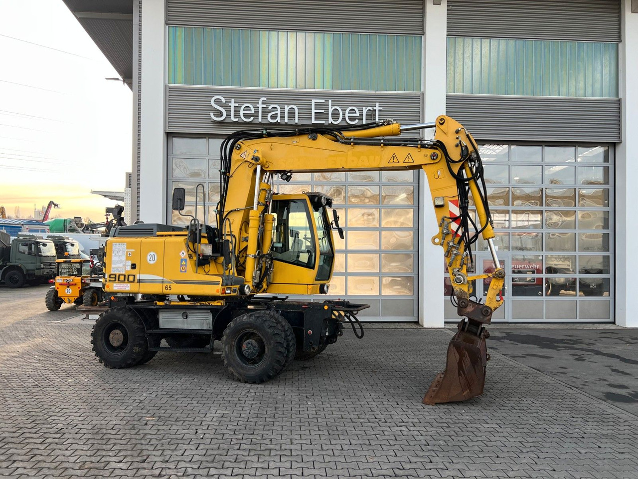Liebherr A 900 C ZW Litronic / 19.616 h / 2009 - Τροχοφόρος εκσκαφέας: φωτογραφία 1 Liebherr A 900 C ZW Litronic / 19.616 h / 2009 - Τροχοφόρος εκσκαφέας: φωτογραφία 1