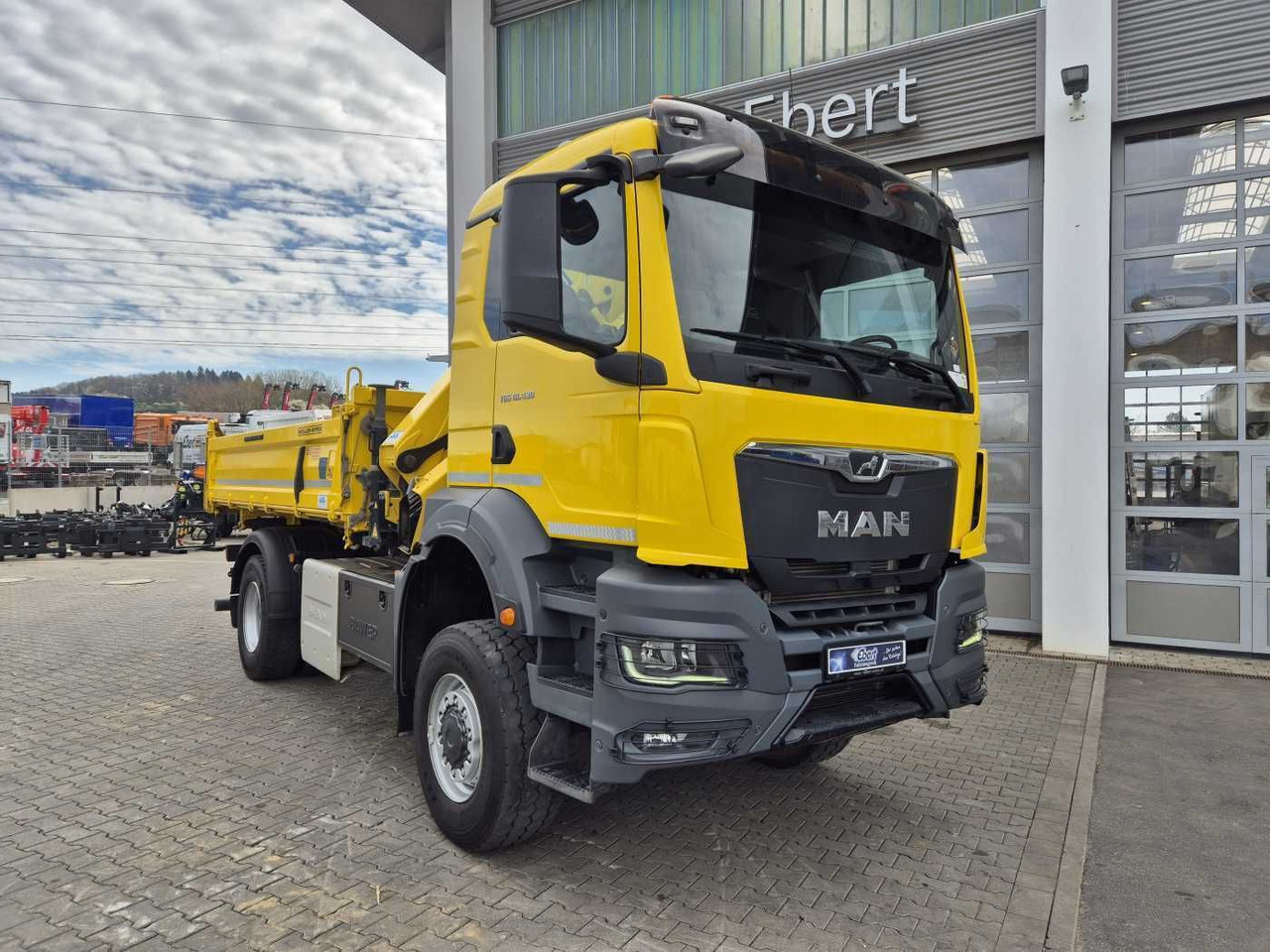 MAN TGS 18.430 4x4 BL Kran HMF 1130K-RCS Funk AHK - Φορτηγό με γερανό: φωτογραφία 3 MAN TGS 18.430 4x4 BL Kran HMF 1130K-RCS Funk AHK - Φορτηγό με γερανό: φωτογραφία 3