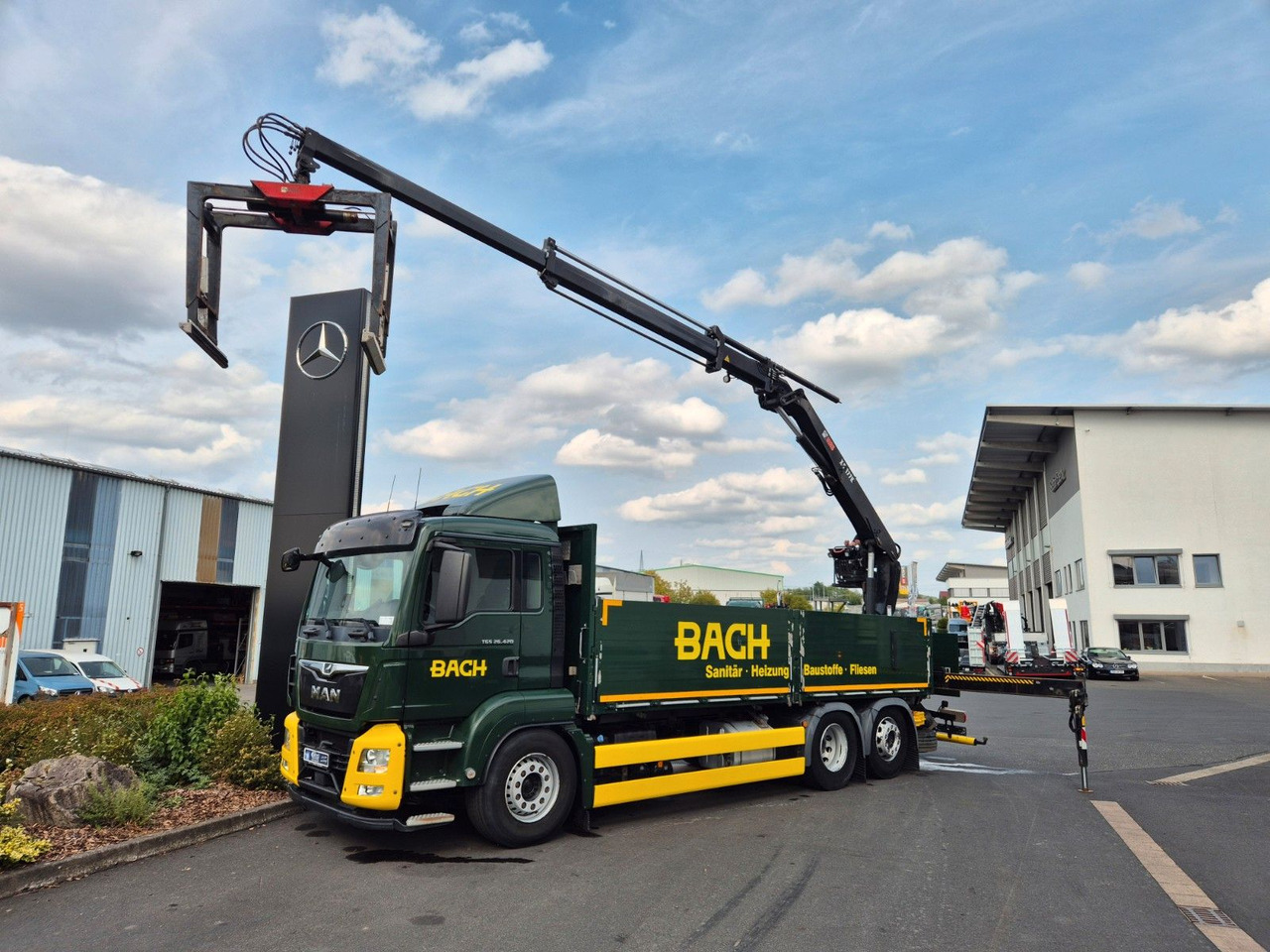 MAN TGS 26.420 6x2-4 LL Hiab 177K PRO 2 Stück - Φορτηγό με ανοιχτή καρότσα, Φορτηγό με γερανό: φωτογραφία 1 MAN TGS 26.420 6x2-4 LL Hiab 177K PRO 2 Stück - Φορτηγό με ανοιχτή καρότσα, Φορτηγό με γερανό: φωτογραφία 1