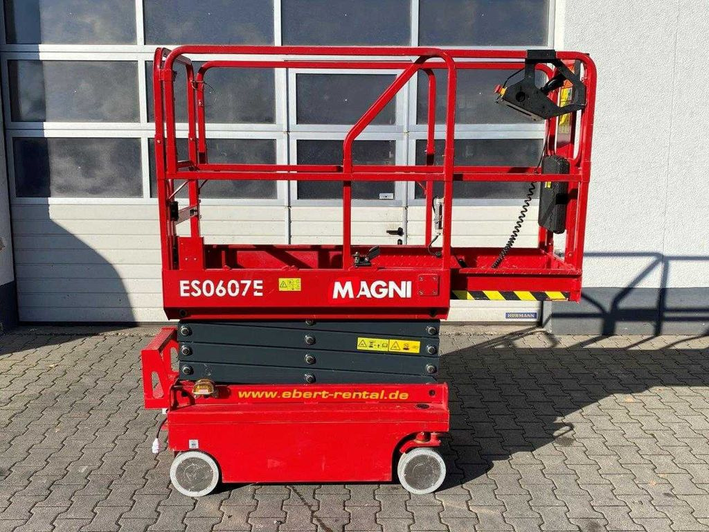 Magni ES0607E Scherenbühne // 5.6m Arbeitshöhe - Ψαλιδωτό ανυψωτικό: φωτογραφία 5 Magni ES0607E Scherenbühne // 5.6m Arbeitshöhe - Ψαλιδωτό ανυψωτικό: φωτογραφία 5