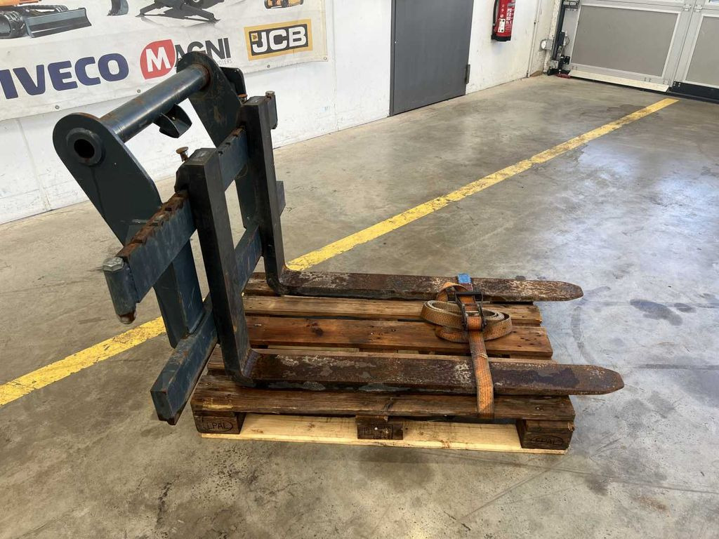 Magni Palettengabel / Manitou / 5.000 kg / 2017 Magni Palettengabel / Manitou / 5.000 kg / 2017 - Πιρούνες: φωτογραφία 3 Magni Palettengabel / Manitou / 5.000 kg / 2017 Magni Palettengabel / Manitou / 5.000 kg / 2017 - Πιρούνες: φωτογραφία 3