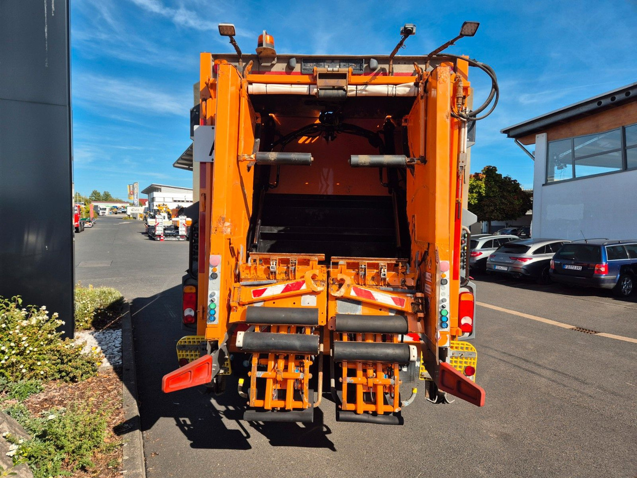 Μίσθωση  Mercedes-Benz Actros 2533 L Faun Variopress II524 V19 Zoeller Mercedes-Benz Actros 2533 L Faun Variopress II524 V19 Zoeller: φωτογραφία 9