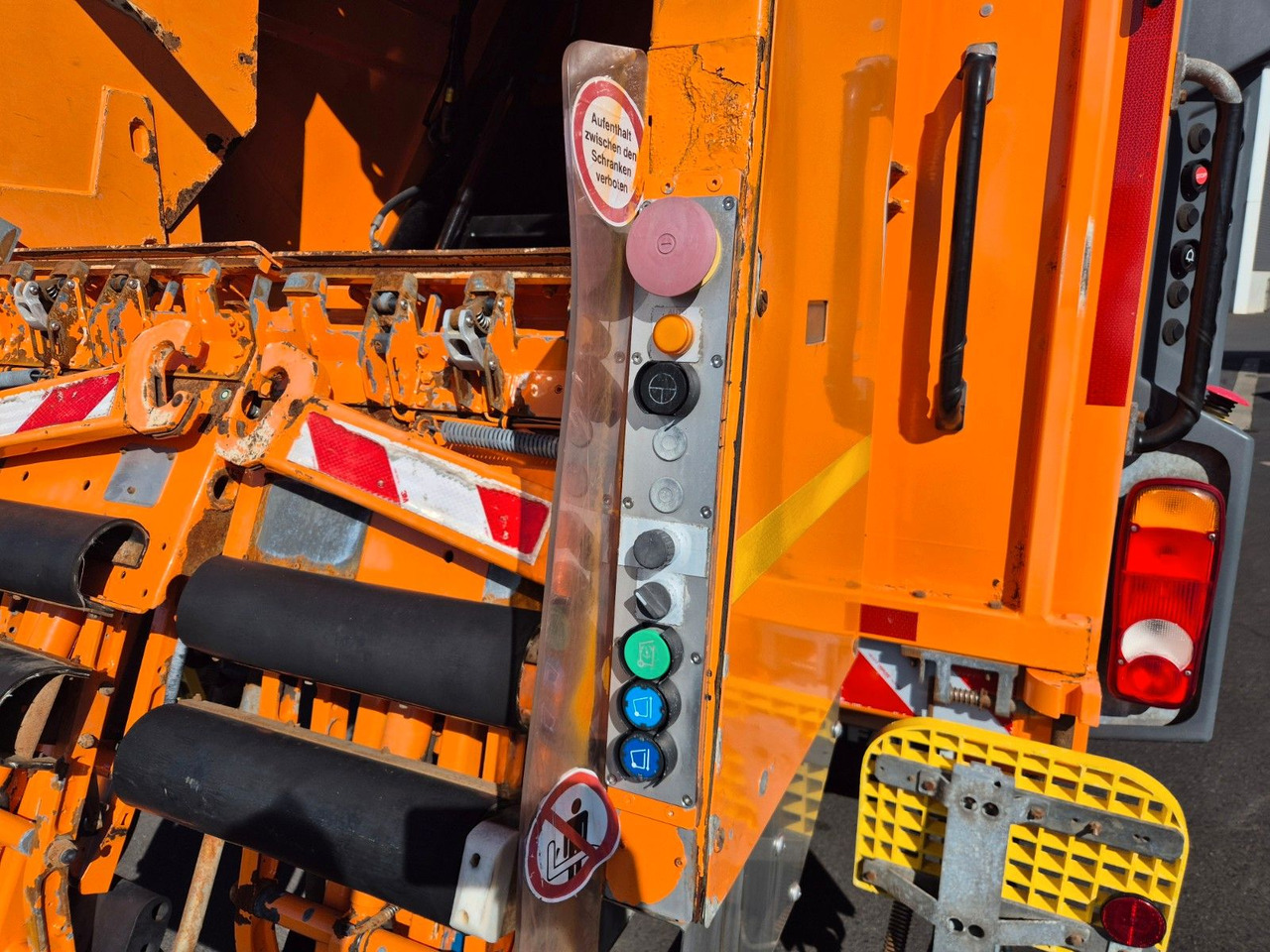 Μίσθωση  Mercedes-Benz Actros 2533 L Faun Variopress II524 V19 Zoeller Mercedes-Benz Actros 2533 L Faun Variopress II524 V19 Zoeller: φωτογραφία 14