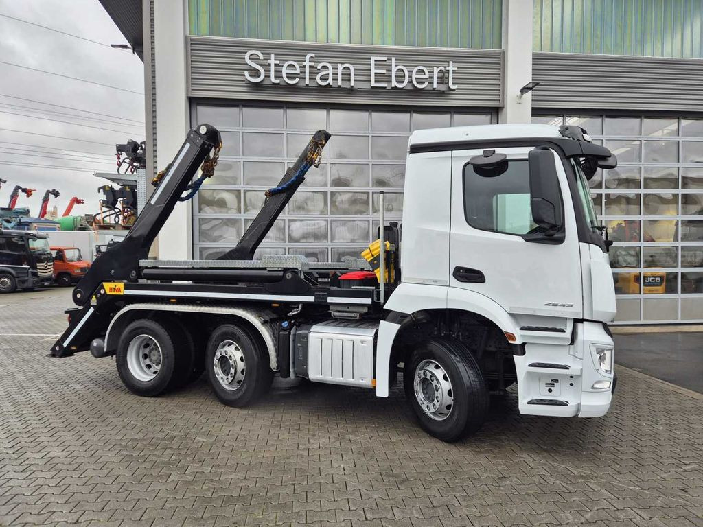 Mercedes-Benz Arocs 2543 L 6x2/4 Hiab TS 2018 TAZ Funk - Φορτηγό καδοφόρος φορτωτής: φωτογραφία 4 Mercedes-Benz Arocs 2543 L 6x2/4 Hiab TS 2018 TAZ Funk - Φορτηγό καδοφόρος φορτωτής: φωτογραφία 4