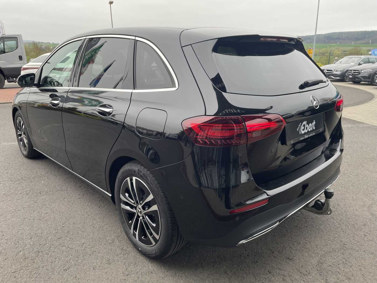Mercedes-Benz B 220 d Progressive AHK+R-Kamera+LED +MBUX+Ambie - Αυτοκίνητο: φωτογραφία 3 Mercedes-Benz B 220 d Progressive AHK+R-Kamera+LED +MBUX+Ambie - Αυτοκίνητο: φωτογραφία 3