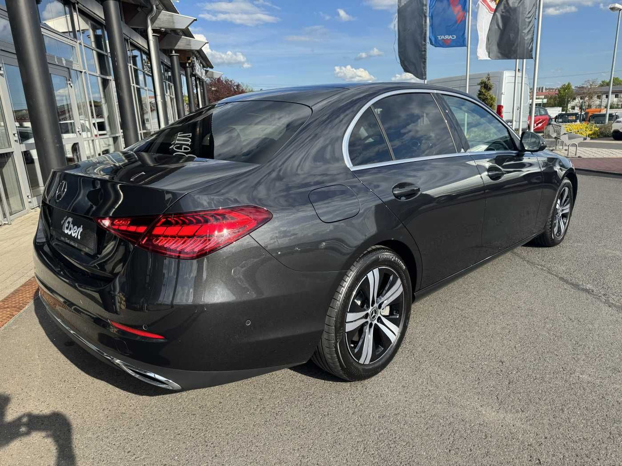 Mercedes-Benz C 200 9G Avantgarde+Pano+360+Memory+ MBUX+TotW - Λιμουζίνα/ Sedan: φωτογραφία 4 Mercedes-Benz C 200 9G Avantgarde+Pano+360+Memory+ MBUX+TotW - Λιμουζίνα/ Sedan: φωτογραφία 4