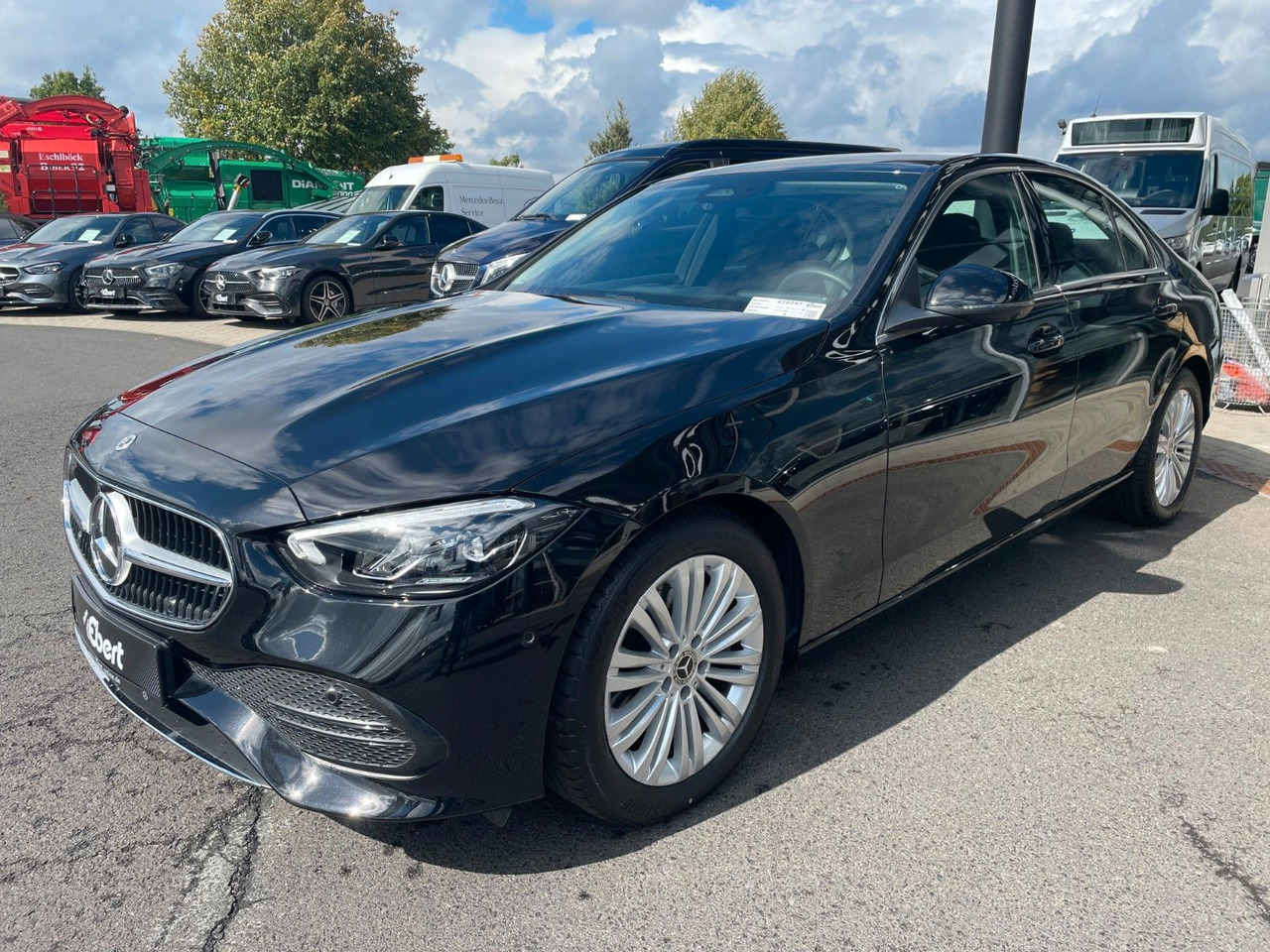 Mercedes-Benz C 200 d AVANTGARDE 360°+TOTW+Carplay+Ambiente - Λιμουζίνα/ Sedan: φωτογραφία 2 Mercedes-Benz C 200 d AVANTGARDE 360°+TOTW+Carplay+Ambiente - Λιμουζίνα/ Sedan: φωτογραφία 2