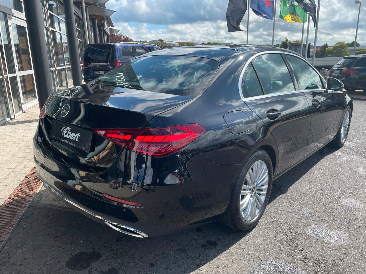 Mercedes-Benz C 200 d AVANTGARDE 360°+TOTW+Carplay+Ambiente - Λιμουζίνα/ Sedan: φωτογραφία 4 Mercedes-Benz C 200 d AVANTGARDE 360°+TOTW+Carplay+Ambiente - Λιμουζίνα/ Sedan: φωτογραφία 4