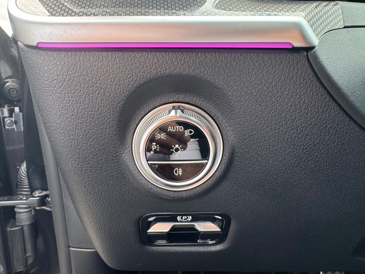 Λιμουζίνα/ Sedan Mercedes-Benz C 400e 4M AMG+HUD+RFK+TotW+Ambiente+Night: φωτογραφία 14