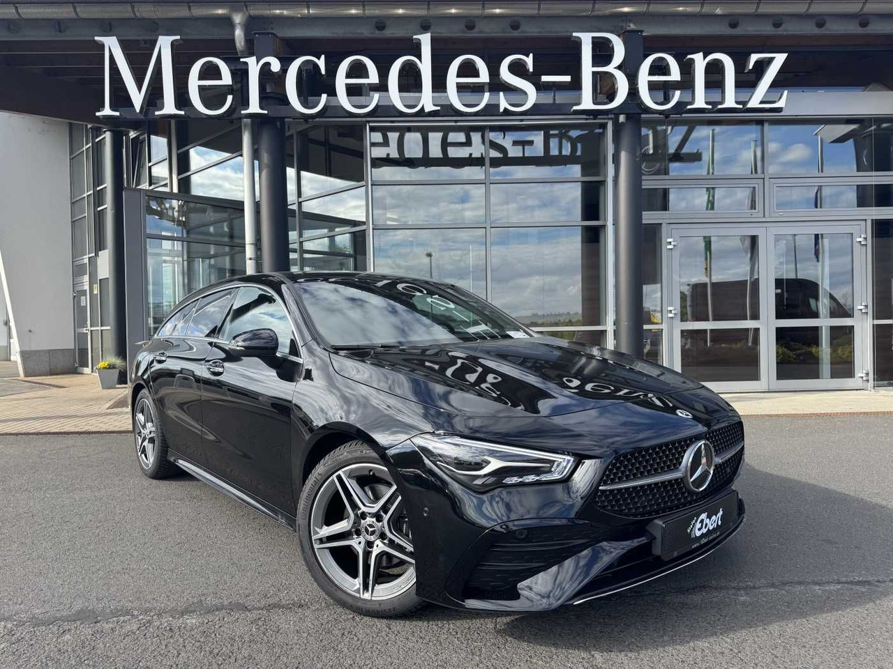 Mercedes-Benz CLA 180 Shooting Brake+AMG+Distr+AHK+RFK+ - Αυτοκίνητο: φωτογραφία 1 Mercedes-Benz CLA 180 Shooting Brake+AMG+Distr+AHK+RFK+ - Αυτοκίνητο: φωτογραφία 1