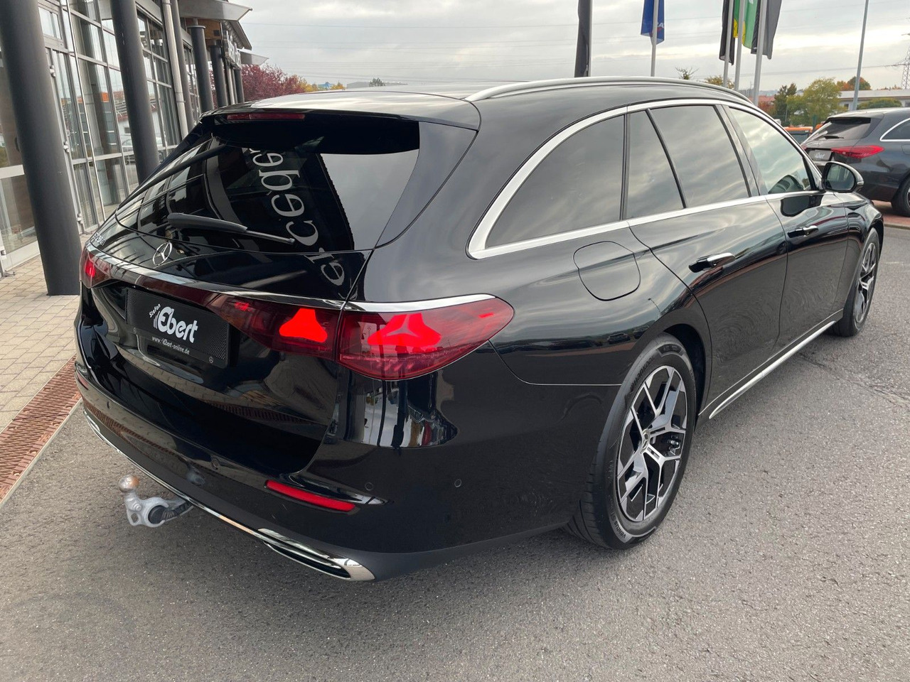 Mercedes-Benz E 220 d T Exclusive Nappa+AHK+360°+Burm+Sitzklim - Station wagon: φωτογραφία 5 Mercedes-Benz E 220 d T Exclusive Nappa+AHK+360°+Burm+Sitzklim - Station wagon: φωτογραφία 5