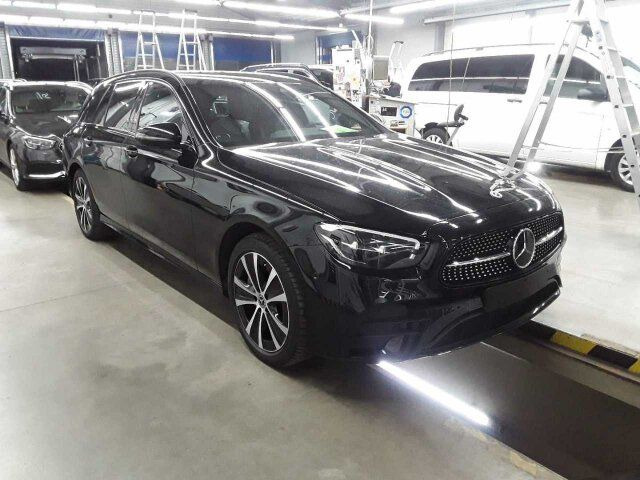 Mercedes-Benz E 300 T de 4M AMG+AHK+Distr+Burm+ R-Kamera+Carpl - Αυτοκίνητο: φωτογραφία 2 Mercedes-Benz E 300 T de 4M AMG+AHK+Distr+Burm+ R-Kamera+Carpl - Αυτοκίνητο: φωτογραφία 2