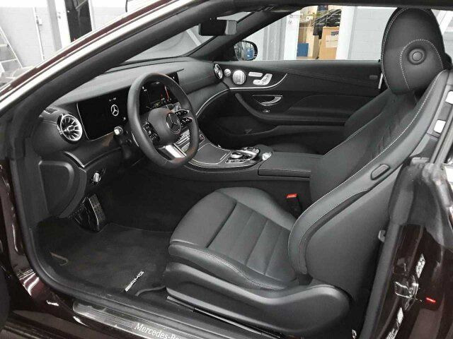 Mercedes-Benz E 400d Cabrio VOLL+AMG+Massage+Distr+Burm - Αυτοκίνητο: φωτογραφία 5 Mercedes-Benz E 400d Cabrio VOLL+AMG+Massage+Distr+Burm - Αυτοκίνητο: φωτογραφία 5
