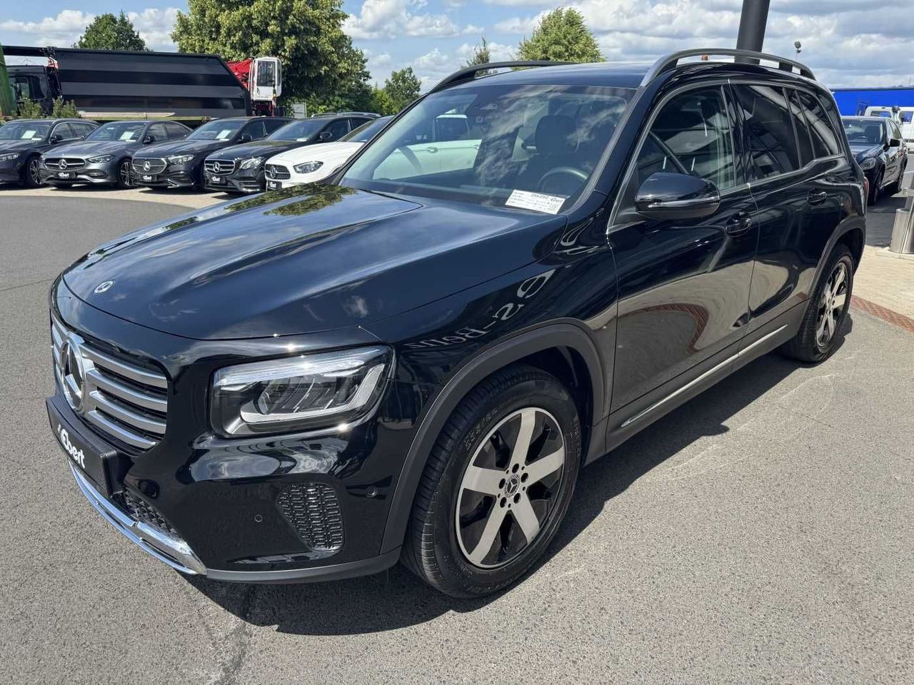 Mercedes-Benz GLB 180 Progressive+AHK+RKamera+LED+ IHC+DAB - SUV: φωτογραφία 2 Mercedes-Benz GLB 180 Progressive+AHK+RKamera+LED+ IHC+DAB - SUV: φωτογραφία 2