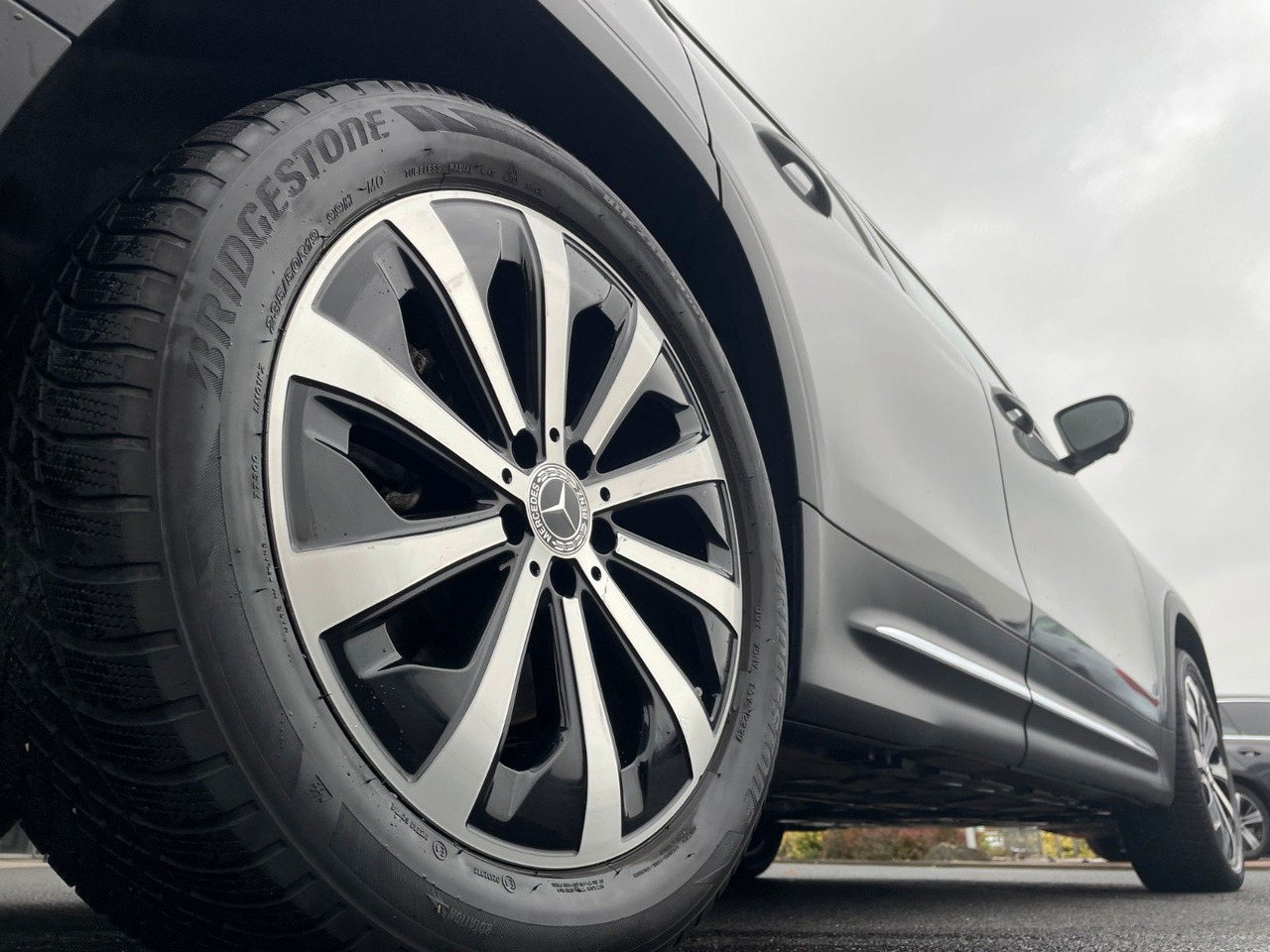 Mercedes-Benz GLB 220 d 4MATIC Progressive AHK+Memory+Pano+360 - SUV: φωτογραφία 5 Mercedes-Benz GLB 220 d 4MATIC Progressive AHK+Memory+Pano+360 - SUV: φωτογραφία 5