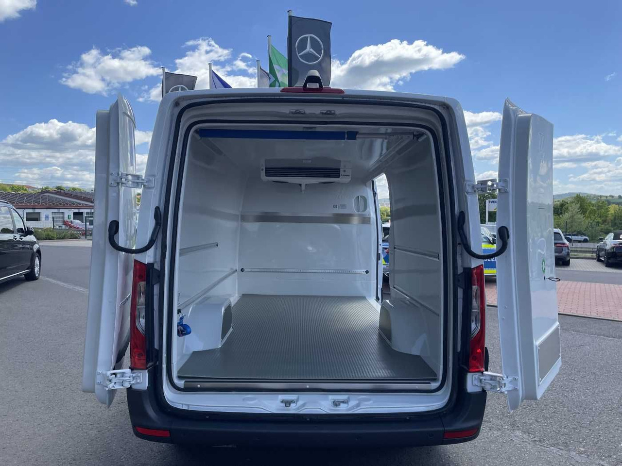 Mercedes-Benz Sprinter 315 CDI Frischdienst Fahr-/Standkühlung - Επαγγελματικό αυτοκίνητο ψυγείο: φωτογραφία 5 Mercedes-Benz Sprinter 315 CDI Frischdienst Fahr-/Standkühlung - Επαγγελματικό αυτοκίνητο ψυγείο: φωτογραφία 5