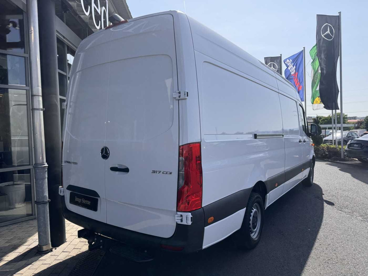 Mercedes-Benz Sprinter 317 CDI 4325 9G AHK3,5 Klima 360 SHZ - Βαν: φωτογραφία 4 Mercedes-Benz Sprinter 317 CDI 4325 9G AHK3,5 Klima 360 SHZ - Βαν: φωτογραφία 4