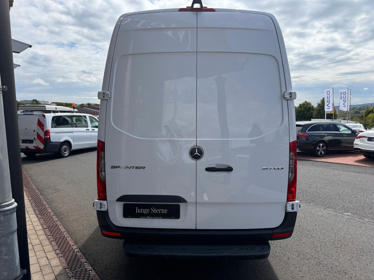 Mercedes-Benz Sprinter 317 CDI 4325 9G Klima Kamera Schwing - Βαν: φωτογραφία 5 Mercedes-Benz Sprinter 317 CDI 4325 9G Klima Kamera Schwing - Βαν: φωτογραφία 5