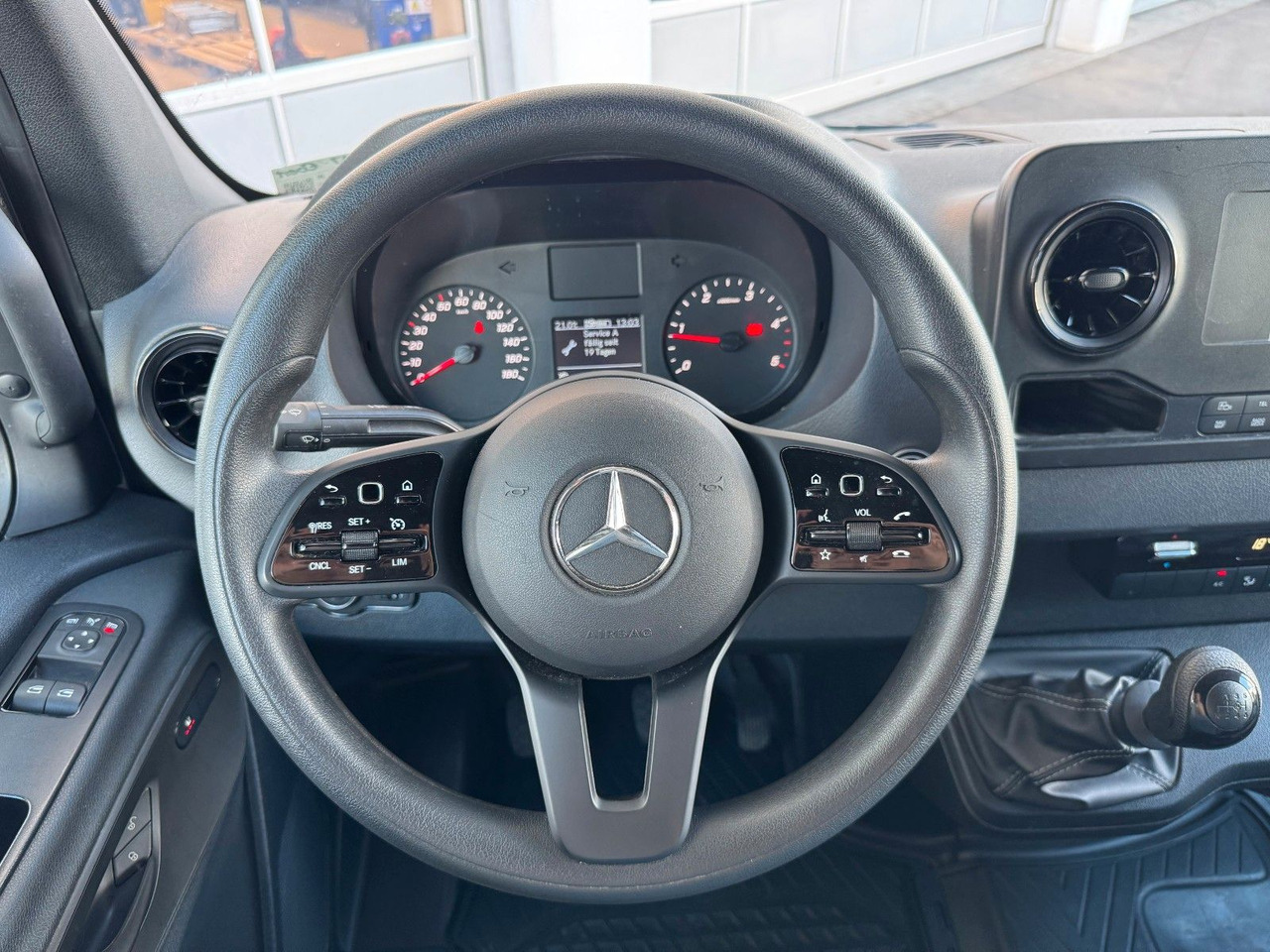 Βαν Mercedes-Benz Sprinter 317 CDI 4325 Klima 360 SHZ Schwing: φωτογραφία 12