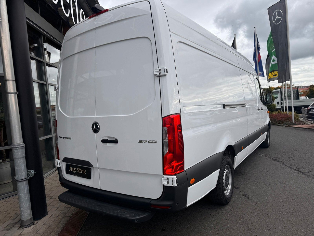 Mercedes-Benz Sprinter 317 CDI 4325 Klima 360 Schwing SHZ - Βαν: φωτογραφία 4 Mercedes-Benz Sprinter 317 CDI 4325 Klima 360 Schwing SHZ - Βαν: φωτογραφία 4