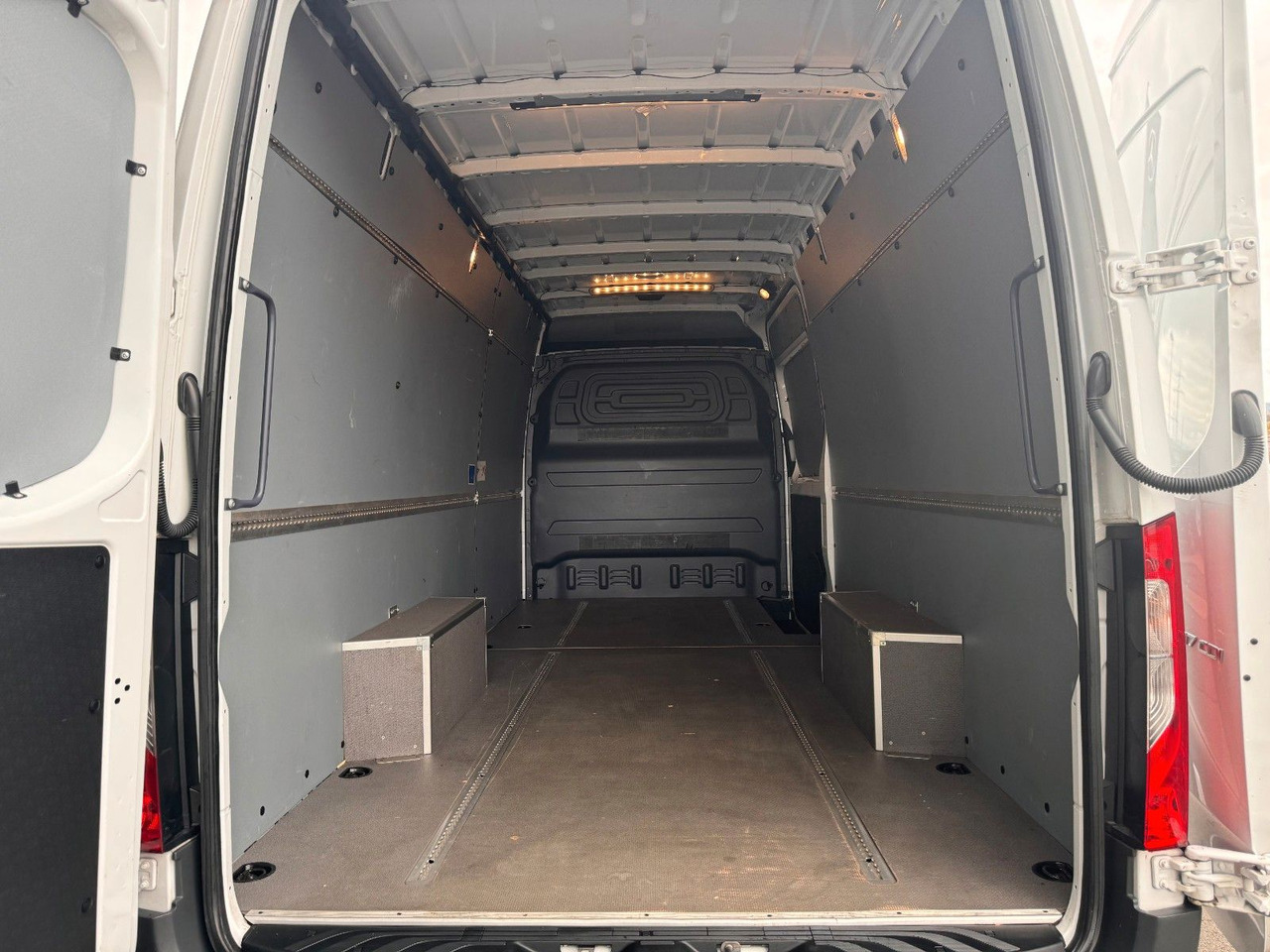 Mercedes-Benz Sprinter 317 CDI 4325 Klima 360 Schwing SHZ - Βαν: φωτογραφία 5 Mercedes-Benz Sprinter 317 CDI 4325 Klima 360 Schwing SHZ - Βαν: φωτογραφία 5