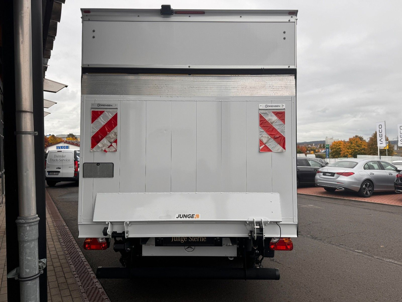 Mercedes-Benz Sprinter 317 CDI 4325 Koffer LBW Klima Kamera - Επαγγελματικό αυτοκίνητο κόφα: φωτογραφία 5 Mercedes-Benz Sprinter 317 CDI 4325 Koffer LBW Klima Kamera - Επαγγελματικό αυτοκίνητο κόφα: φωτογραφία 5