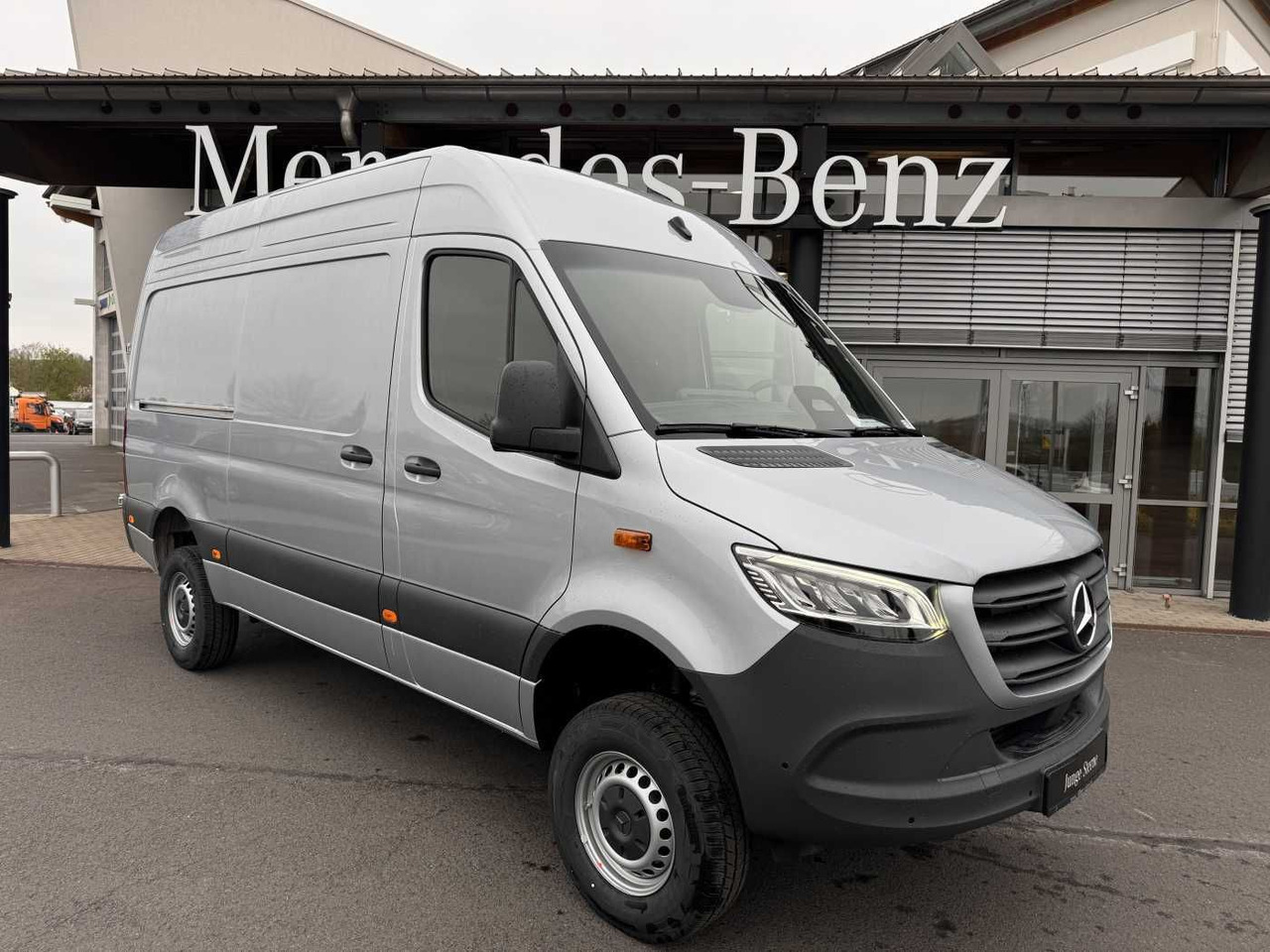 Mercedes-Benz Sprinter 319 CDI 4x4 3665 Klima Standheiz AHK - Βαν: φωτογραφία 1 Mercedes-Benz Sprinter 319 CDI 4x4 3665 Klima Standheiz AHK - Βαν: φωτογραφία 1