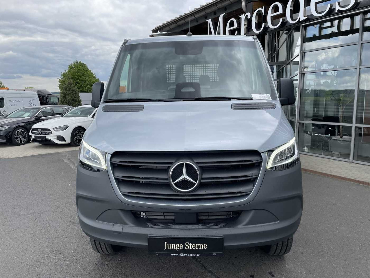 Mercedes-Benz Sprinter 319 CDI 4x4 DoKa Klima Stdheiz AHK LED - Επαγγελματικό αυτοκίνητο με μουσαμά: φωτογραφία 2 Mercedes-Benz Sprinter 319 CDI 4x4 DoKa Klima Stdheiz AHK LED - Επαγγελματικό αυτοκίνητο με μουσαμά: φωτογραφία 2