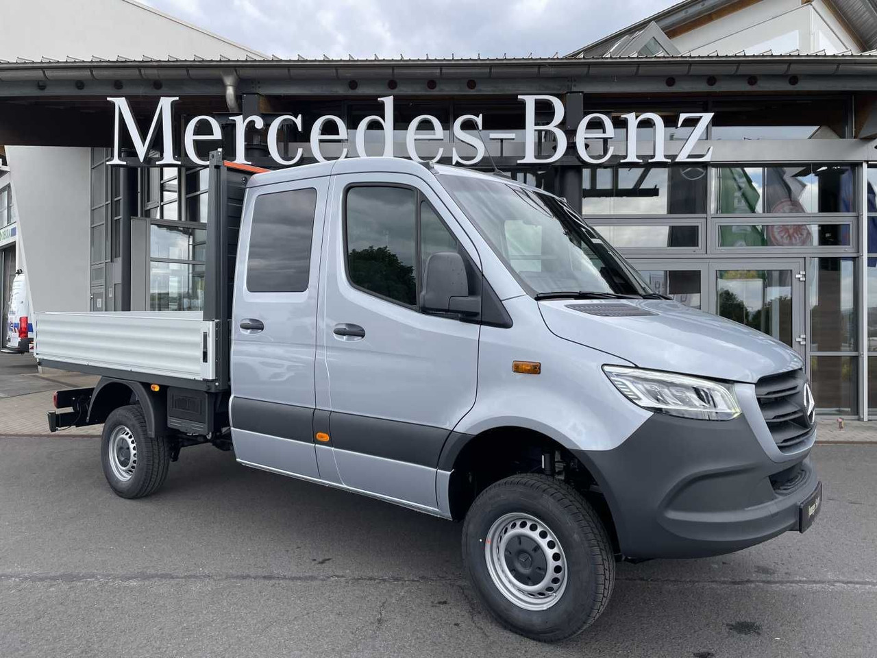 Mercedes-Benz Sprinter 319 CDI 4x4 DoKa Klima Stdheiz AHK LED - Επαγγελματικό αυτοκίνητο με μουσαμά: φωτογραφία 1 Mercedes-Benz Sprinter 319 CDI 4x4 DoKa Klima Stdheiz AHK LED - Επαγγελματικό αυτοκίνητο με μουσαμά: φωτογραφία 1