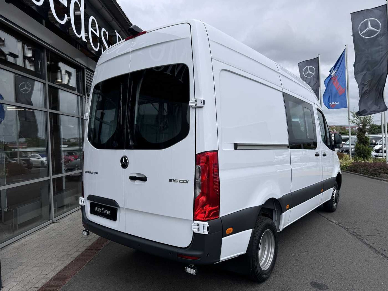 Mercedes-Benz Sprinter 515 CDI Klima Warmluft Kamera MBUX - Βαν: φωτογραφία 4 Mercedes-Benz Sprinter 515 CDI Klima Warmluft Kamera MBUX - Βαν: φωτογραφία 4