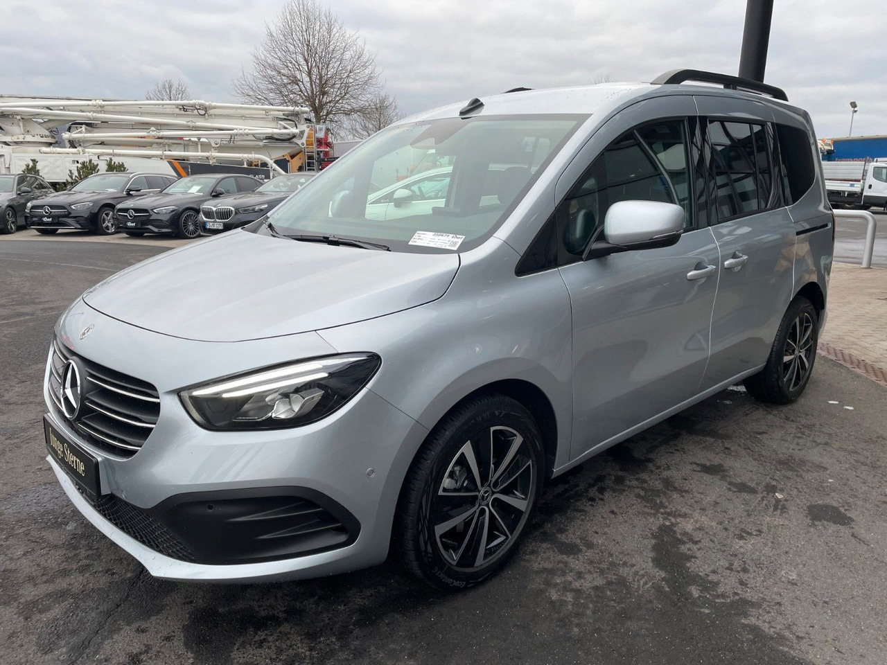 Mercedes-Benz T 180 d Progressive Edition Kamera LED MBUX SHZ - Αυτοκίνητο: φωτογραφία 2 Mercedes-Benz T 180 d Progressive Edition Kamera LED MBUX SHZ - Αυτοκίνητο: φωτογραφία 2
