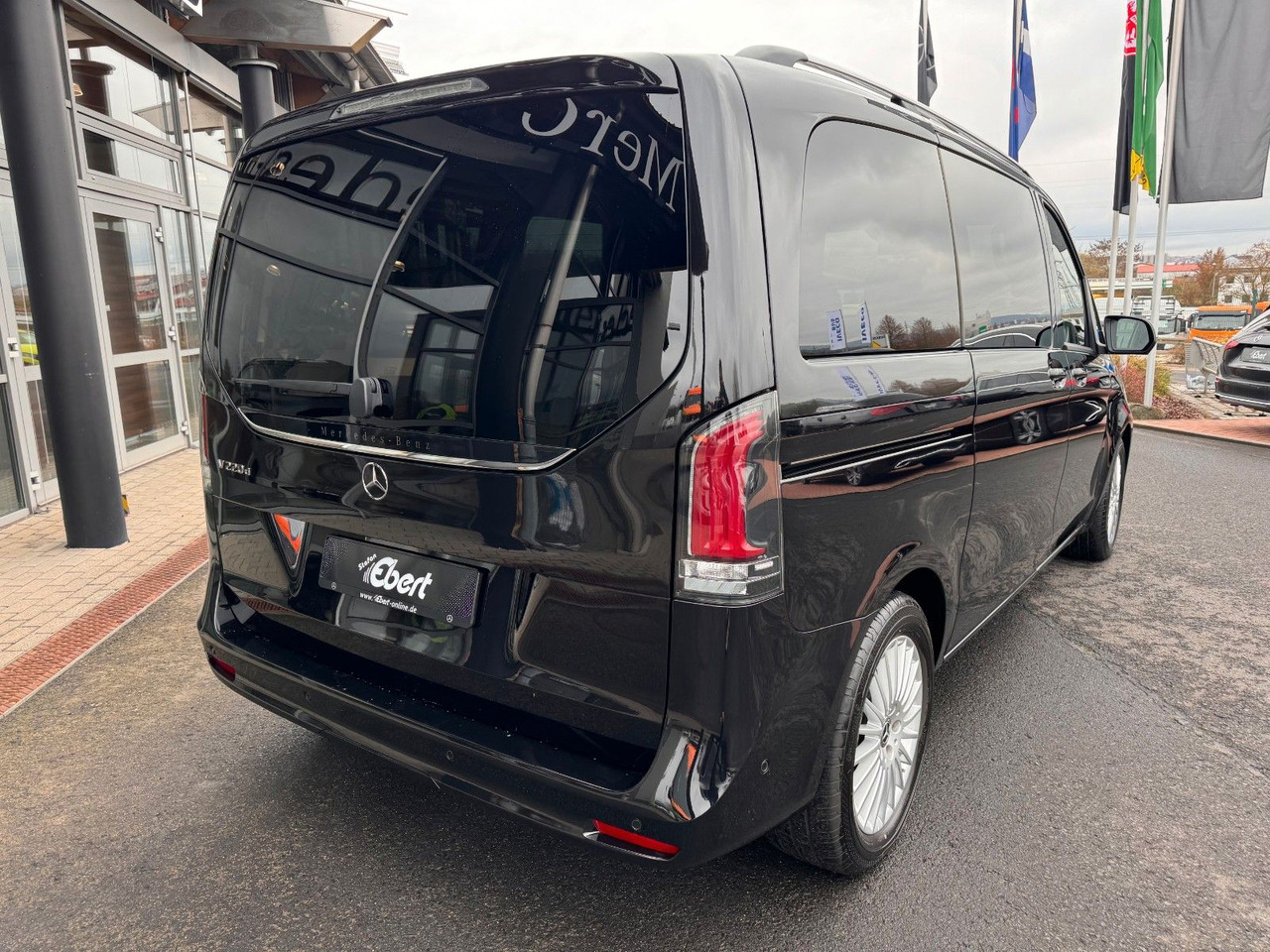 Mercedes-Benz V 220 d STYLE K Liege-Paket AHK2,5 DISTRONIC - Station wagon: φωτογραφία 4 Mercedes-Benz V 220 d STYLE K Liege-Paket AHK2,5 DISTRONIC - Station wagon: φωτογραφία 4