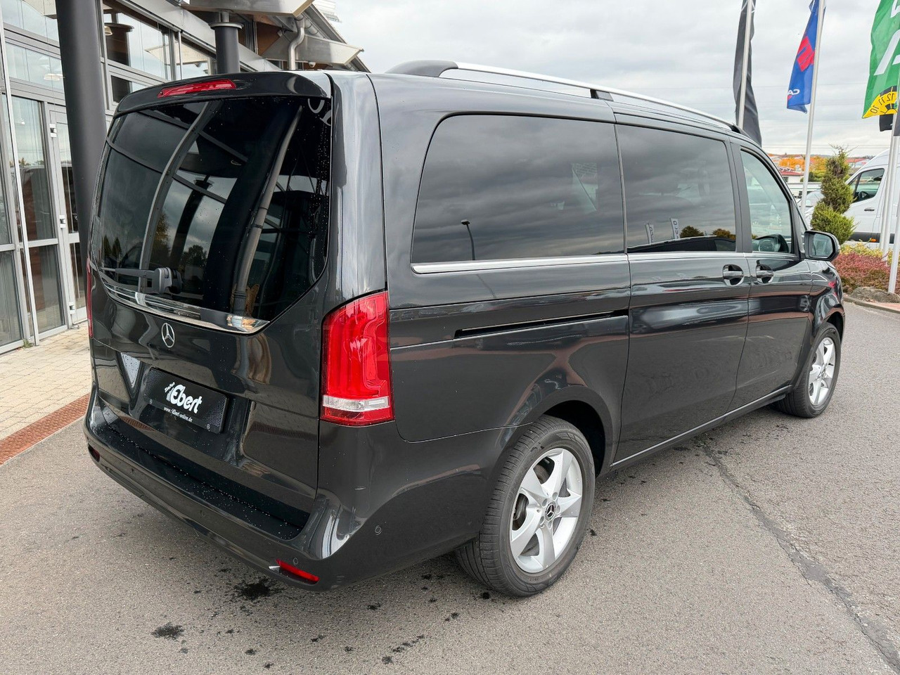 Mercedes-Benz V 250 AVANTGARDE ED AHK Tisch 6Sitze - Επιβατικό βαν: φωτογραφία 4 Mercedes-Benz V 250 AVANTGARDE ED AHK Tisch 6Sitze - Επιβατικό βαν: φωτογραφία 4