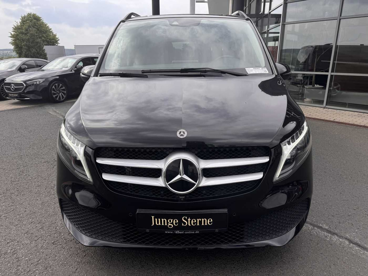 Mercedes-Benz V 300 d 4MATIC AVA 3430 AHK2,5 DISTRONIC 360 - Αυτοκίνητο: φωτογραφία 2 Mercedes-Benz V 300 d 4MATIC AVA 3430 AHK2,5 DISTRONIC 360 - Αυτοκίνητο: φωτογραφία 2