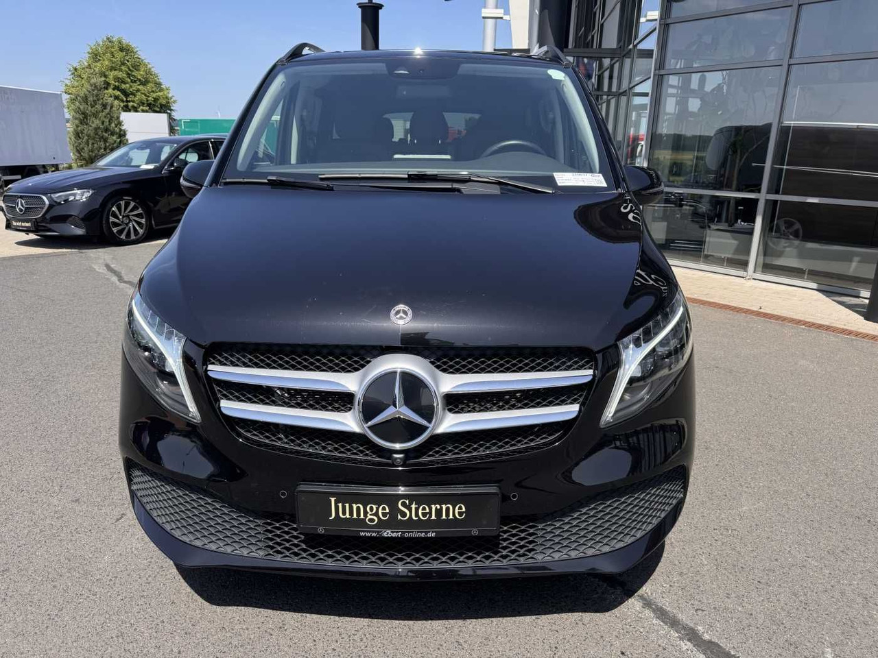 Mercedes-Benz V 300 d 4MATIC AVA 3430 AHK2,5 DISTRONIC 360 - Αυτοκίνητο: φωτογραφία 2 Mercedes-Benz V 300 d 4MATIC AVA 3430 AHK2,5 DISTRONIC 360 - Αυτοκίνητο: φωτογραφία 2