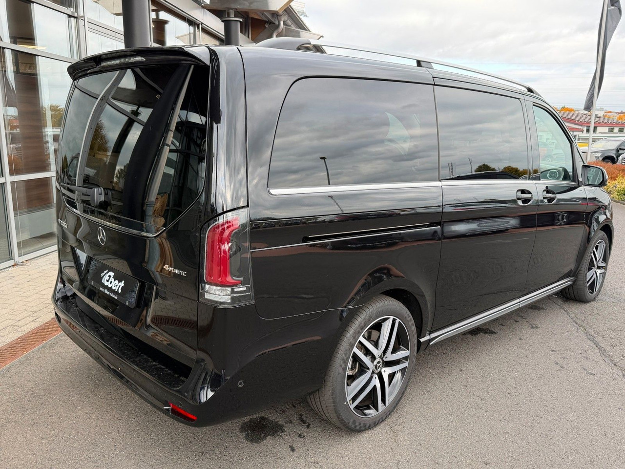 Mercedes-Benz V 300 d 4MATIC EXCLUSIVE Luxus-Sitze AHK2,5to - Επιβατικό βαν: φωτογραφία 4 Mercedes-Benz V 300 d 4MATIC EXCLUSIVE Luxus-Sitze AHK2,5to - Επιβατικό βαν: φωτογραφία 4