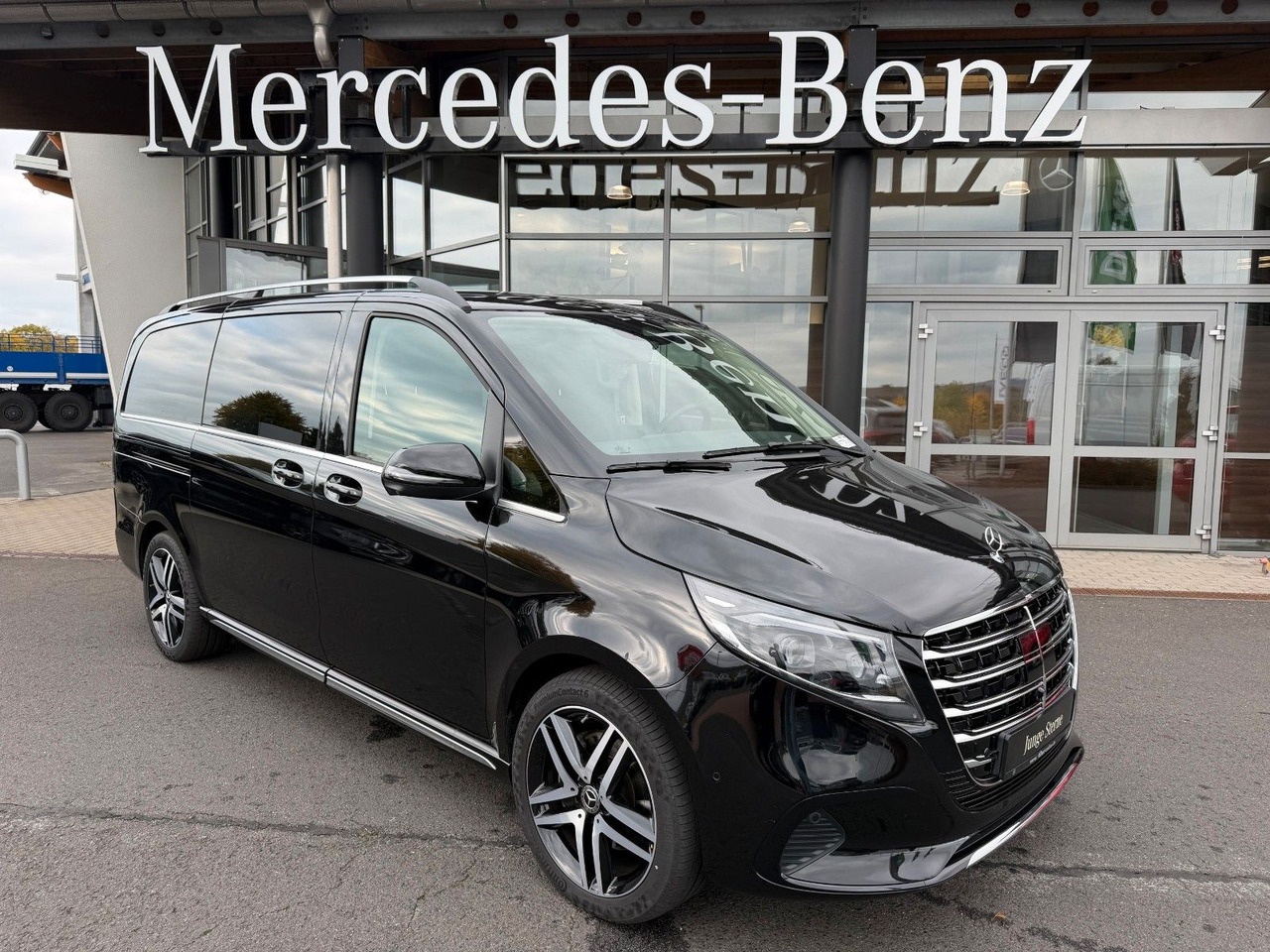 Mercedes-Benz V 300 d 4MATIC EXCLUSIVE Luxus-Sitze AHK2,5to - Επιβατικό βαν: φωτογραφία 1 Mercedes-Benz V 300 d 4MATIC EXCLUSIVE Luxus-Sitze AHK2,5to - Επιβατικό βαν: φωτογραφία 1