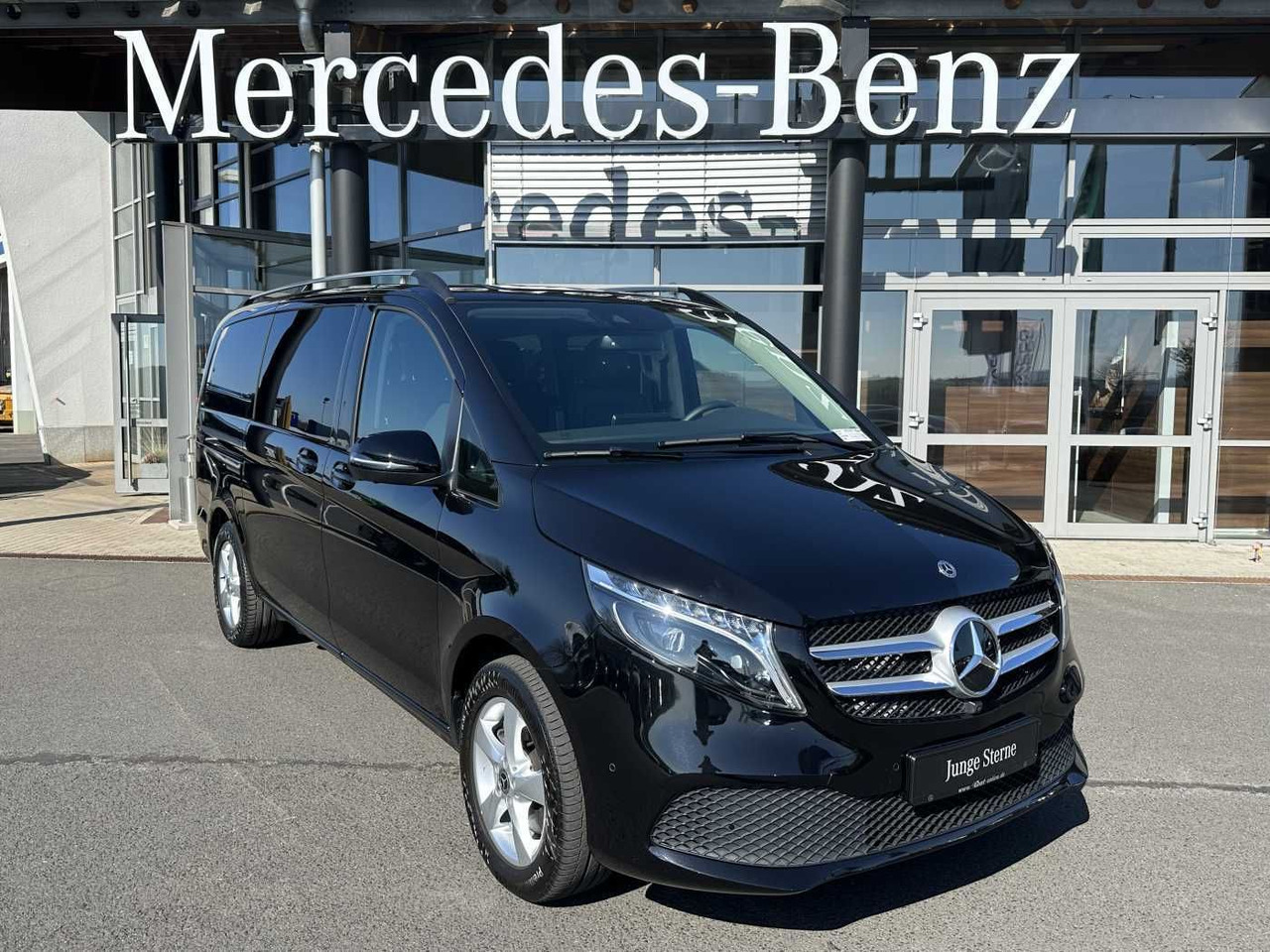 Mercedes-Benz V 300 d AVA ED 4MATIC AHK2,5to Standheiz 360Kam - Αυτοκίνητο: φωτογραφία 1 Mercedes-Benz V 300 d AVA ED 4MATIC AHK2,5to Standheiz 360Kam - Αυτοκίνητο: φωτογραφία 1