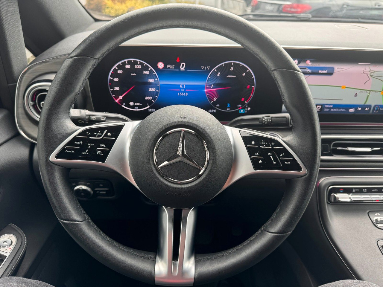 Station wagon Mercedes-Benz V 300 d AVANTGARDE Extralang 360Kamera Standheiz: φωτογραφία 16 Station wagon Mercedes-Benz V 300 d AVANTGARDE Extralang 360Kamera Standheiz: φωτογραφία 16