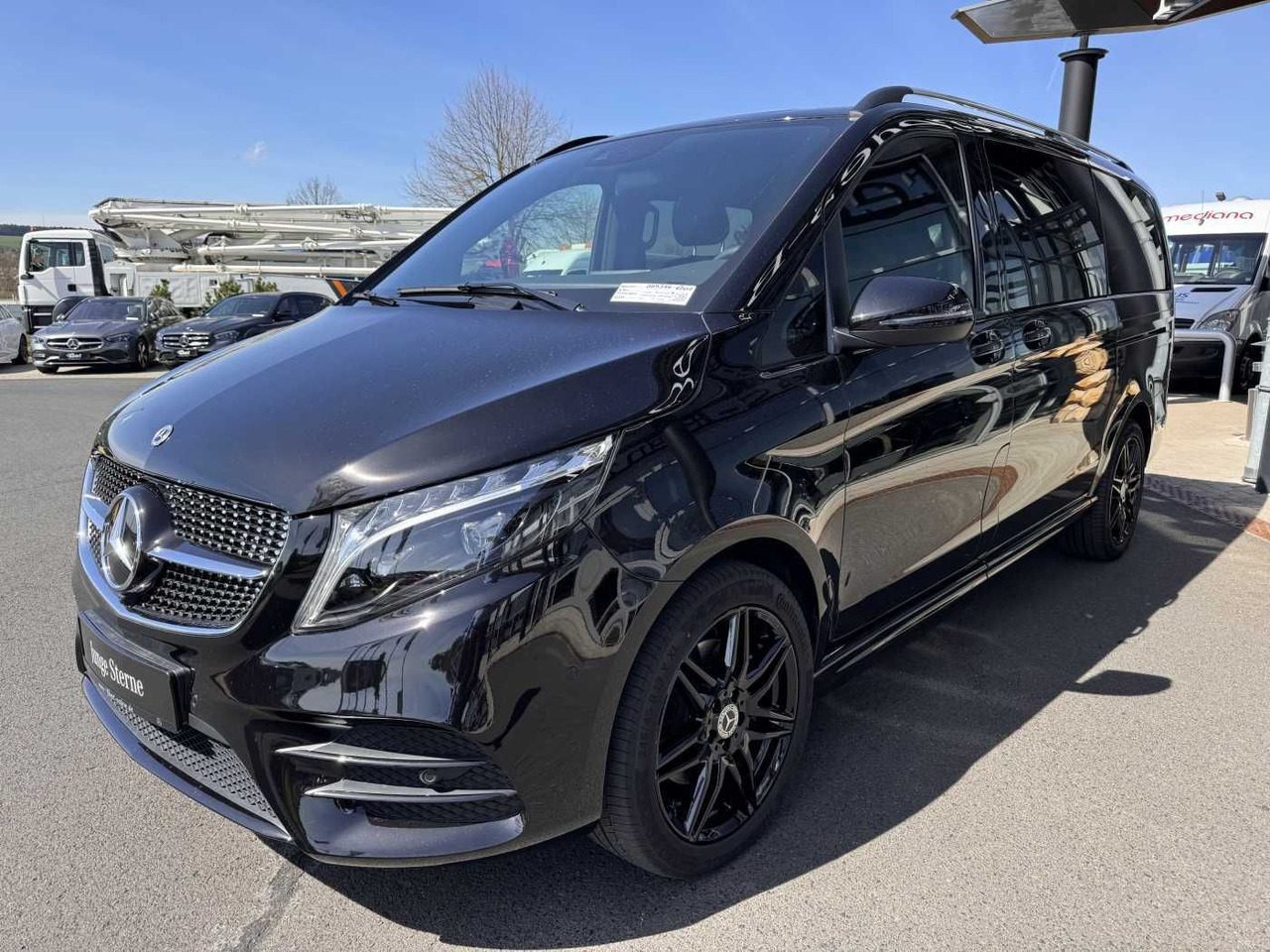 Mercedes-Benz V 300 d EDITION AMG 4MATIC Tisch AHK elektr Tür - Αυτοκίνητο: φωτογραφία 3 Mercedes-Benz V 300 d EDITION AMG 4MATIC Tisch AHK elektr Tür - Αυτοκίνητο: φωτογραφία 3