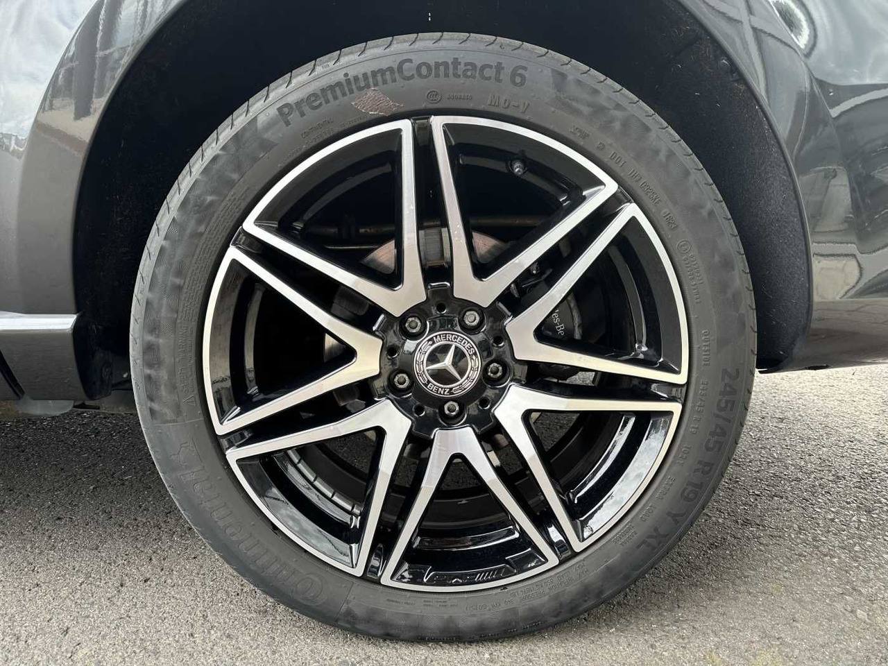 Mercedes-Benz V 300 d EDITION AMG AHK Tisch Leder ILS 7Sitze - Αυτοκίνητο: φωτογραφία 5 Mercedes-Benz V 300 d EDITION AMG AHK Tisch Leder ILS 7Sitze - Αυτοκίνητο: φωτογραφία 5